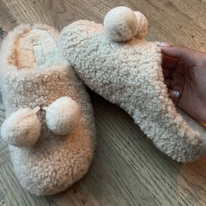 fit-flop slippers